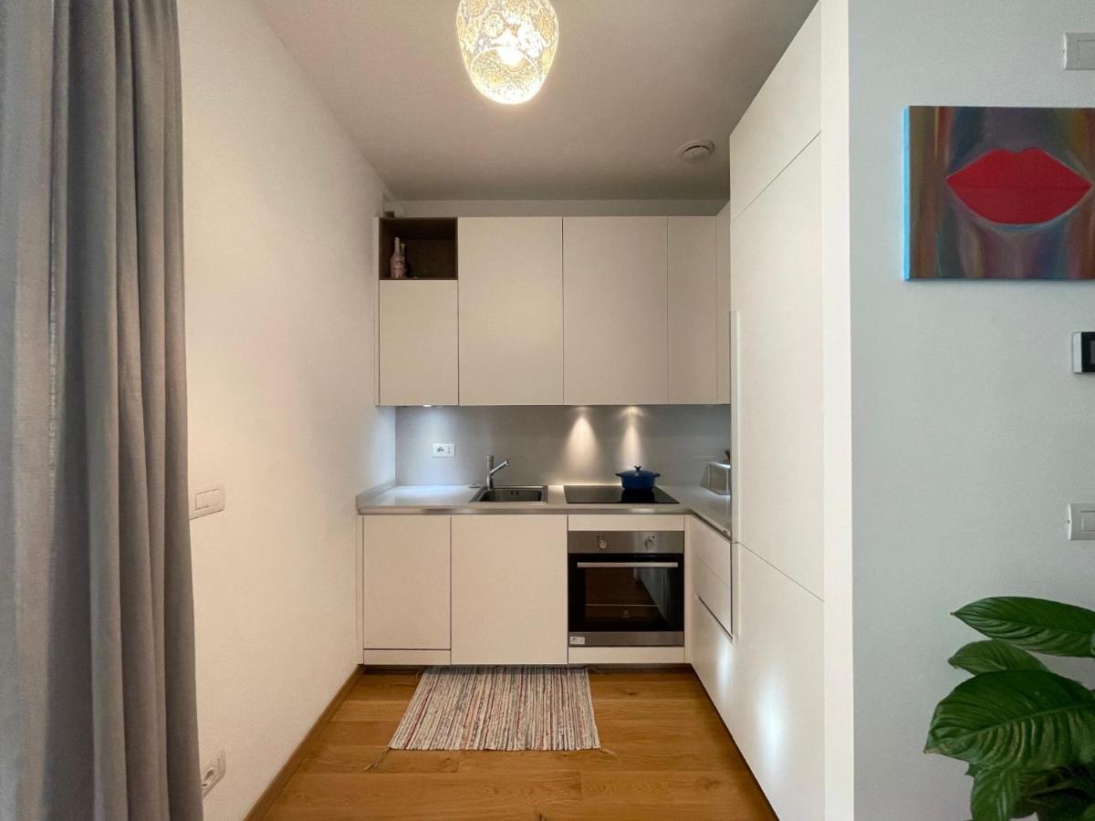 Apartament Casa Ampere Mediolan Zewnętrze zdjęcie